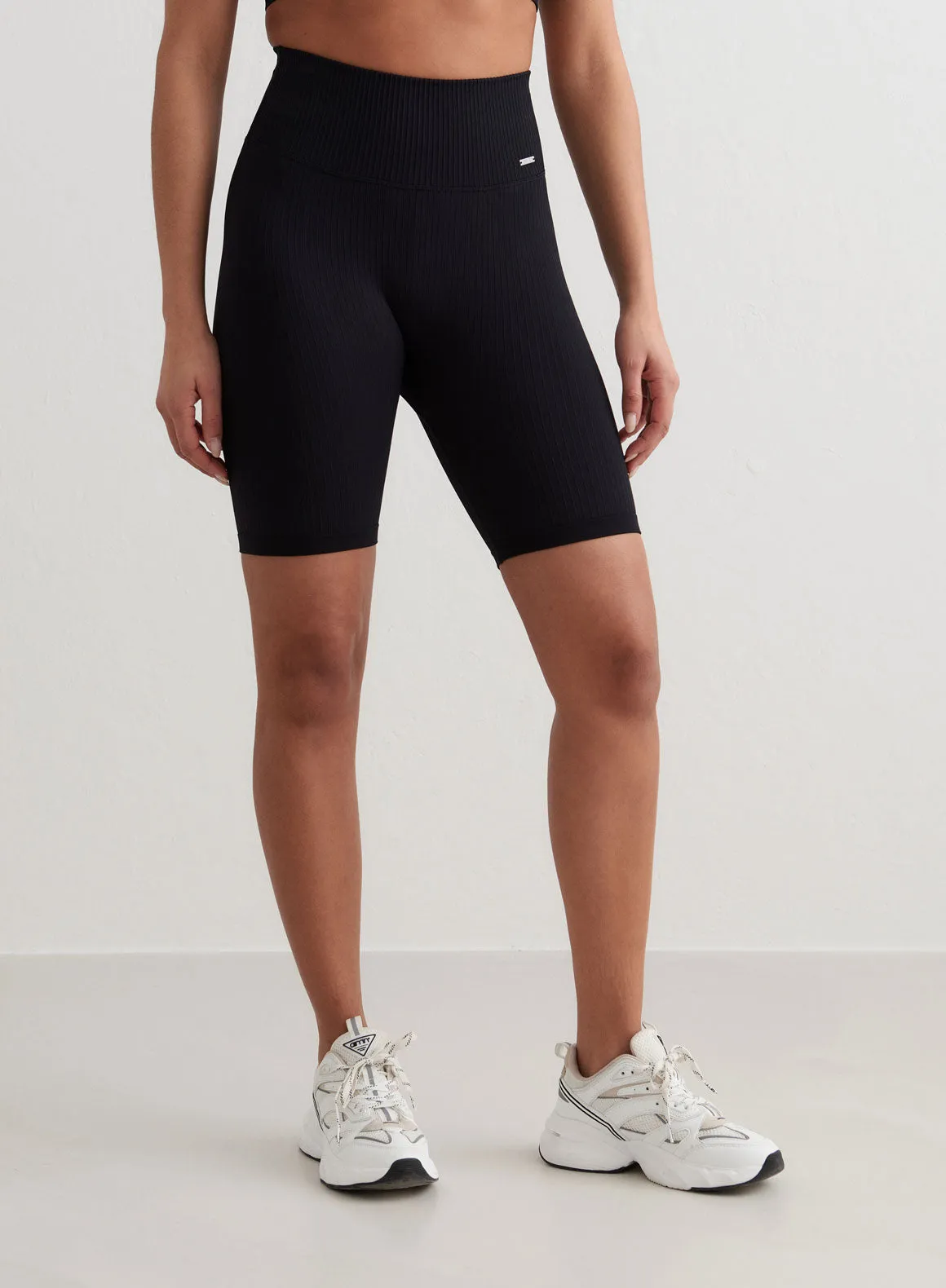 Black Ribbed Seamless Biker Shorts